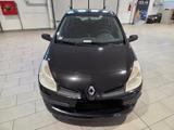 Renault Clio Storia 1.2 16V 5 porte Dynamique pe - Renault Clio: 16s
