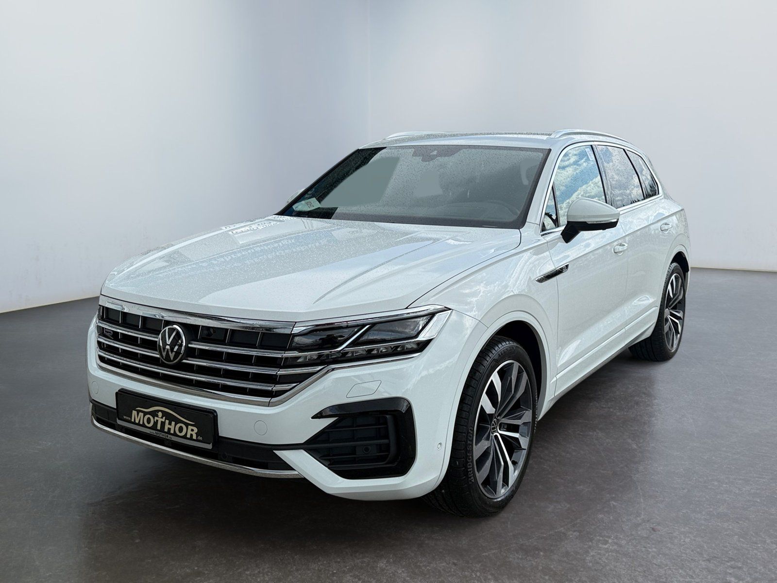Volkswagen Touareg R-Line 3.0 V6 TDI 4Motion DSG Matrix LED foto 2