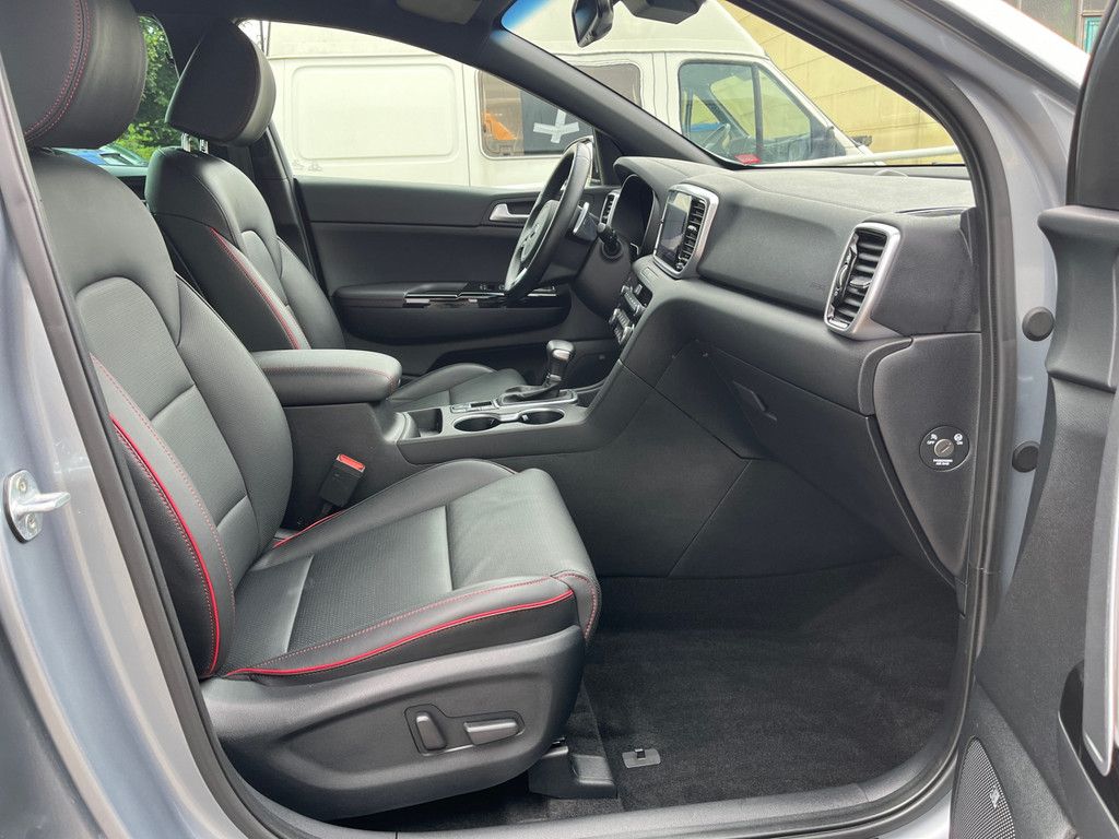 Fahrzeugabbildung Kia Sportage 2.0 CRDi GT Line 4WD