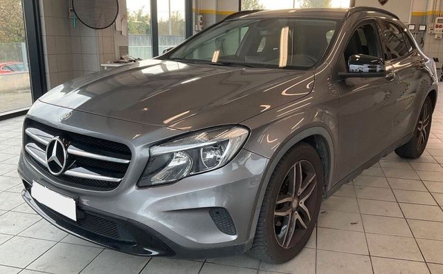 Mercedes-Benz Mercedes-benz GLA 200 GLA 200 CDI Automatic Spor