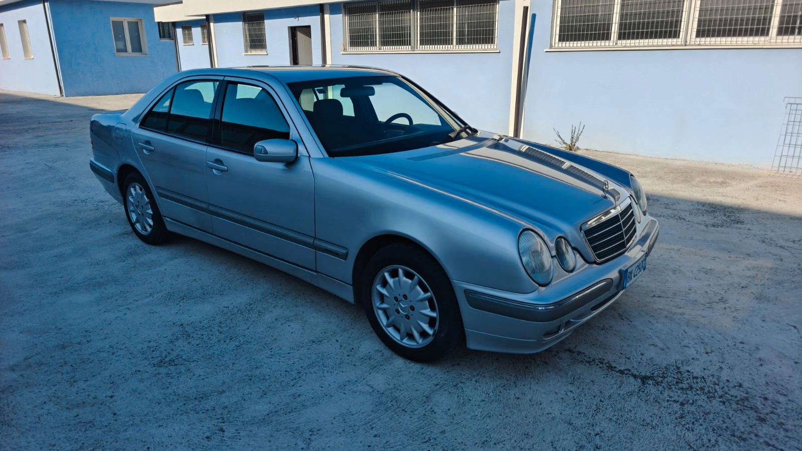Mercedes-Benz E 200 KOMPRESSOR ELEGANCE