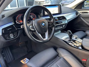 BMW 530 - 11