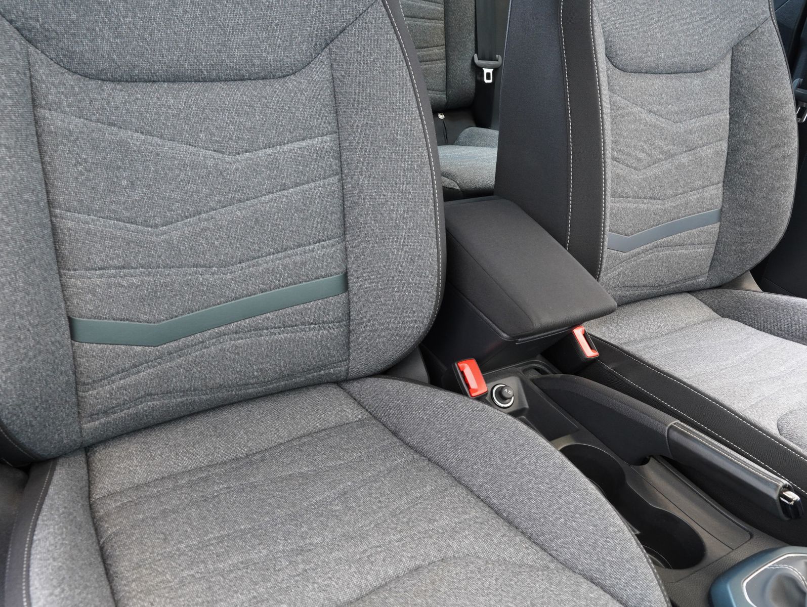 Fahrzeugabbildung SEAT Arona 1.0 TSI Xperience