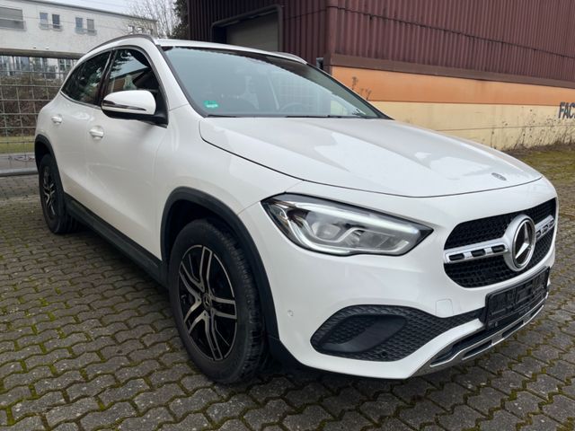 Mercedes-Benz GLA 200 Aut. Navi Kamera Aut. Touch DAB 2.Hand