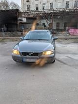 Volvo S60 2002 360000km TÜV 07.2027 - Volvo 360 Gebrauchtwagen