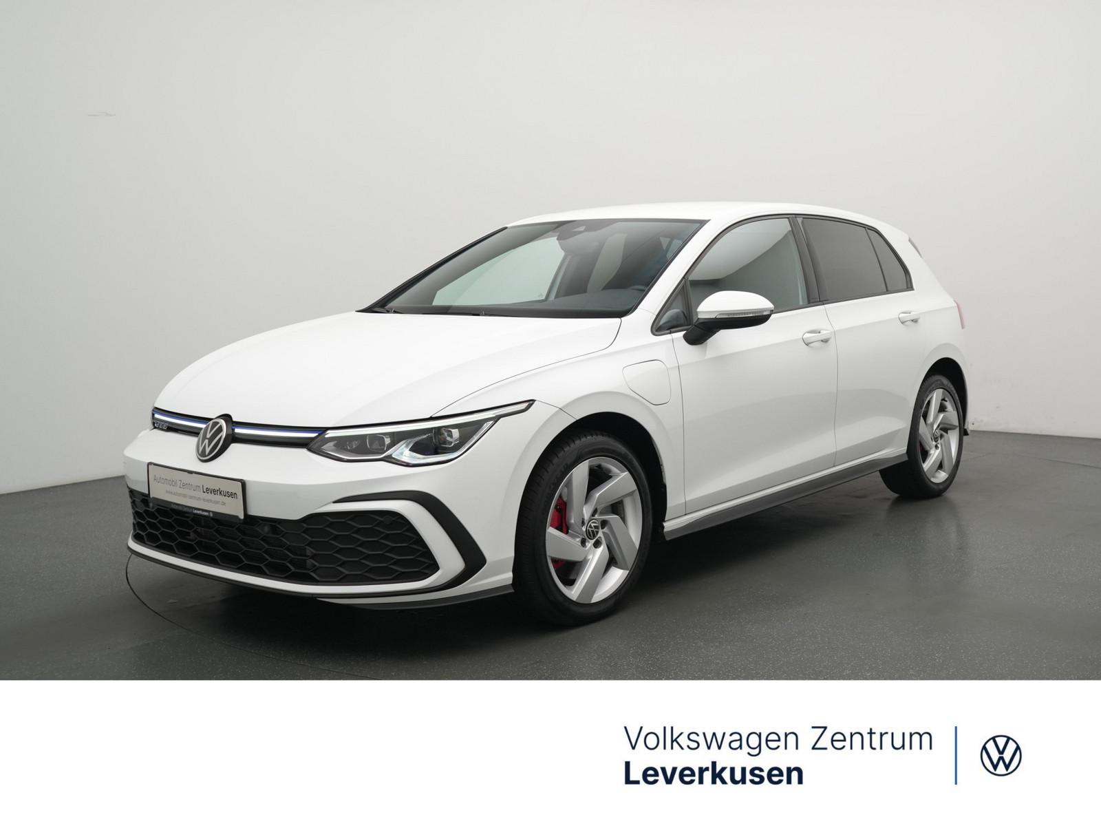 Volkswagen Golf VIII GTE DSG ACC NAVI LED NAVI