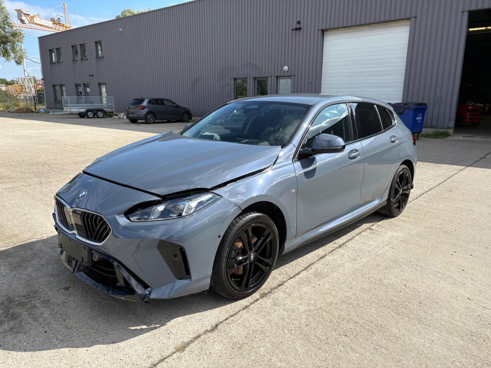 BMW 120i M-PAKET HOCHGLANZ / MHEV