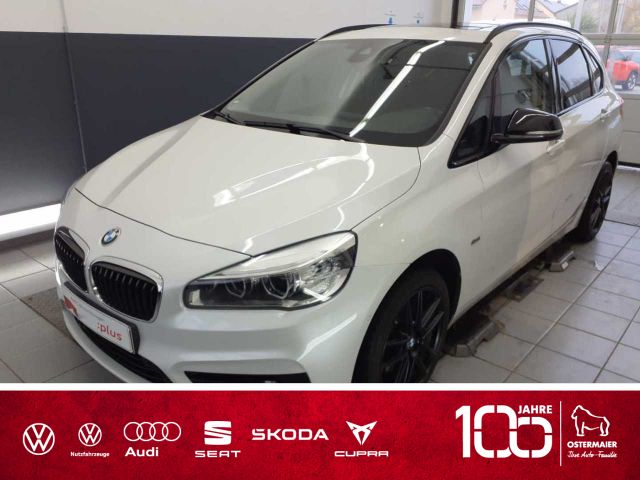 BMW Active Tourer 218 i Sport Line 136PS AUTOM. PANO