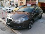 Lancia Delta 1.9 MJT Twinturbo DPF Platino - Lancia Delta: 1.9