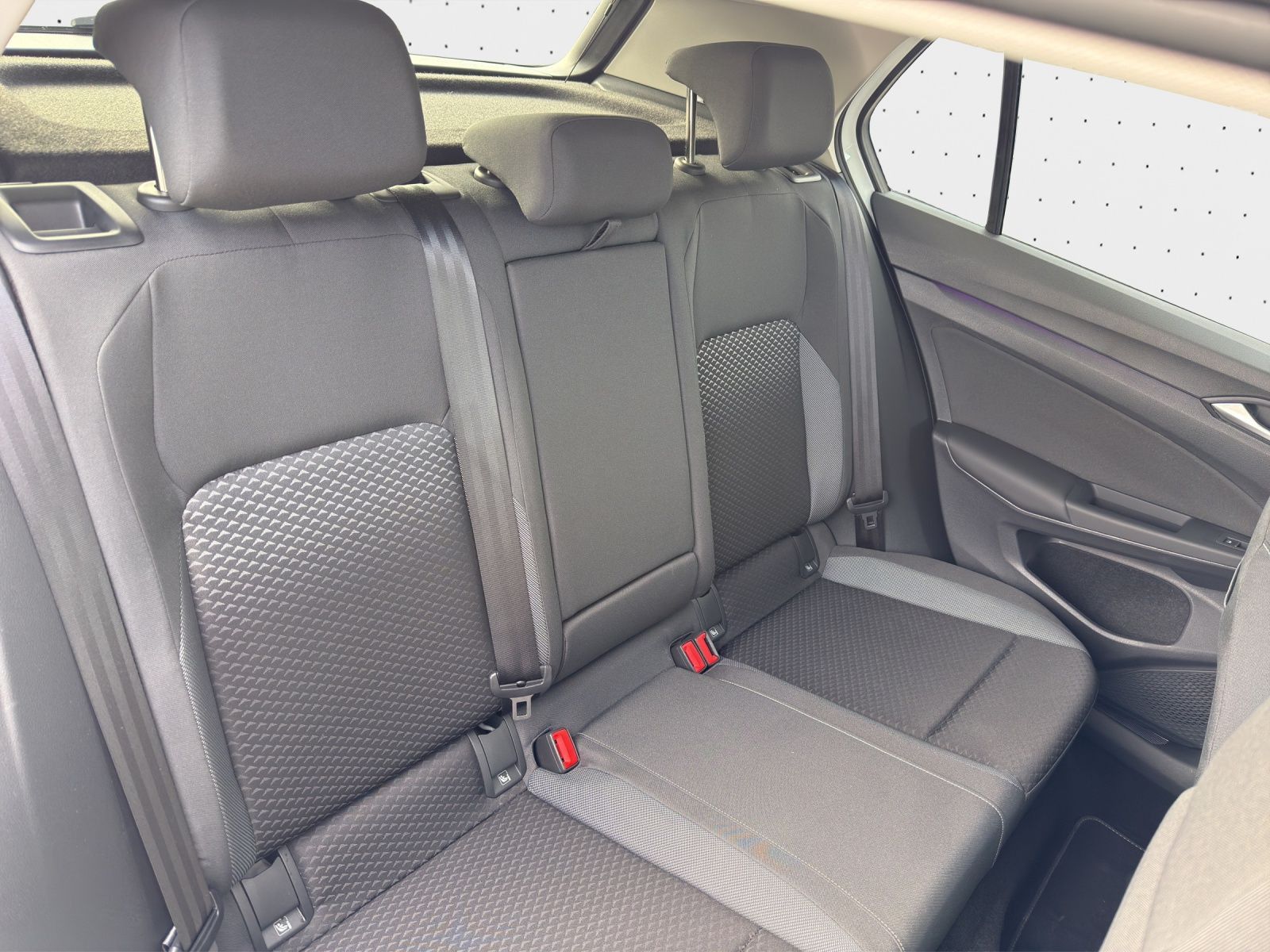 Volkswagen Golf - Bild 17