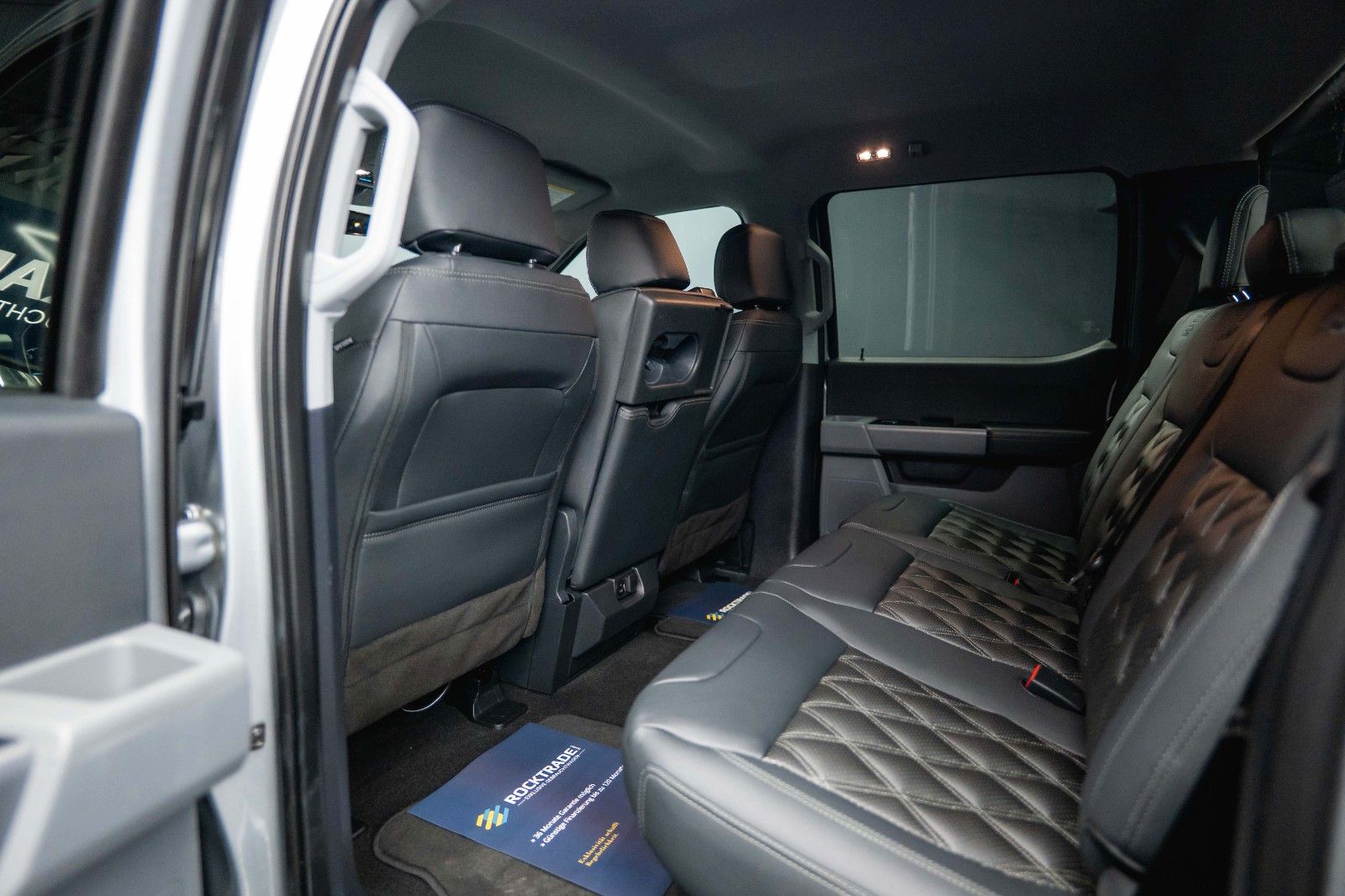 Fahrzeugabbildung Ford F150 5.0L V8 4x4 Offroad SuperCrew RAPTOR 19%