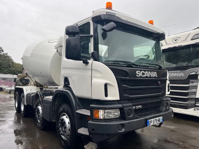 Scania P370