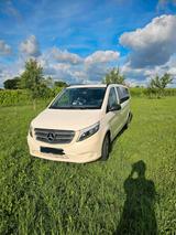Mercedes-Benz Mercedes Vito 119 "Das Taxi" Mietwagen 9 S... - : Van, Mietwagen