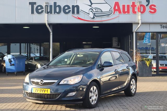 Opel Astra Sports Tourer 1.4 Turbo Edition klima navi