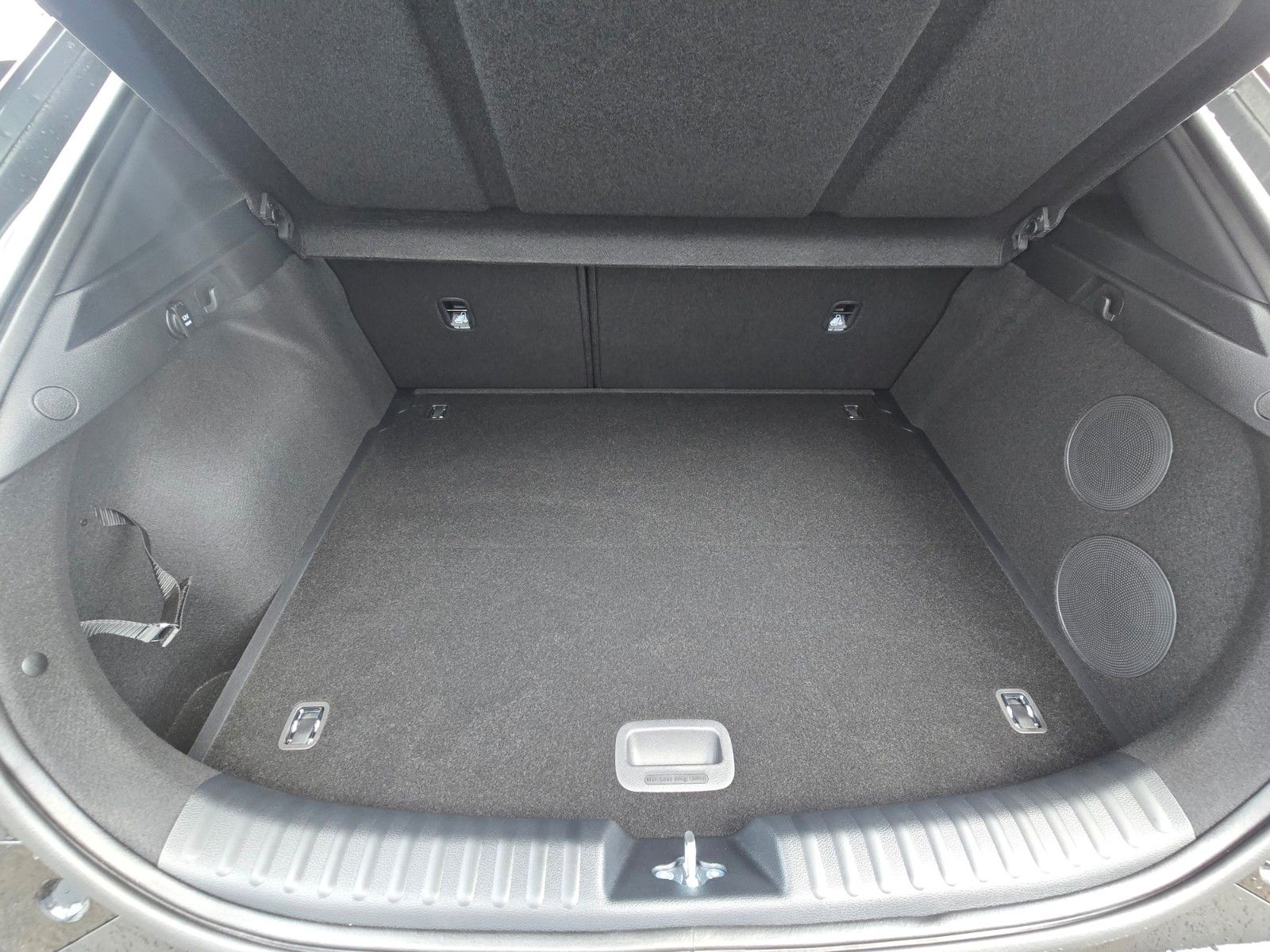 Fahrzeugabbildung Kia XCEED 1.6T 180 DCT SPI SD SITZ ADV