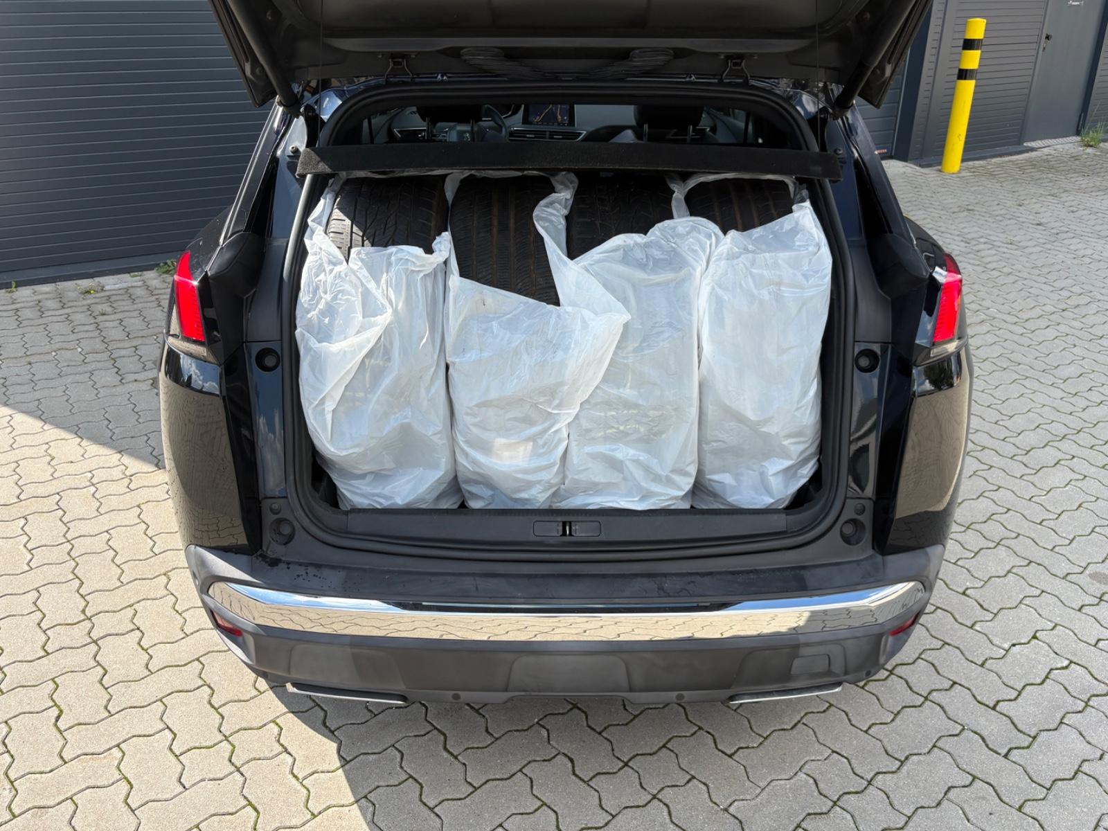 Peugeot 3008 2.0 GT-LINE/360* KAM/SHZ/NAVI/PANO/TÜV NEU