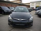 Hyundai i30 CW blue 1.6/Navi/Kamera/1. Hand - Hyundai i30: Kombi, Cw