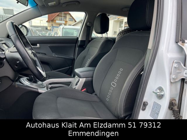 Fahrzeugabbildung Kia Sportage Attract 2WD