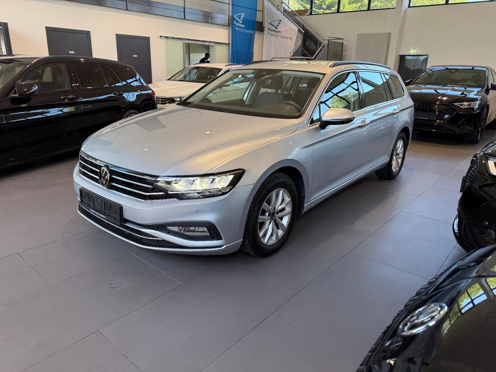 Volkswagen Passat Business 2.0 TDI DSG ACC/LED/KAM/SIDE/AHK