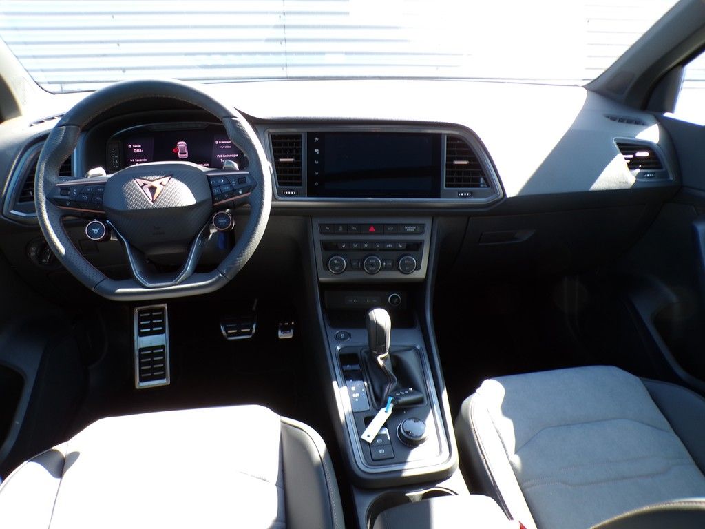 Fahrzeugabbildung CUPRA Ateca 1.5 TSI DSG Tribe Edition*AHK*Pano*DSG*