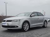 Volkswagen Jetta VI 2.0 Highline Top Zustand!!! - Volkswagen Jetta: Jetta2