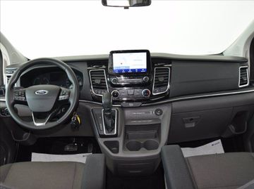 Ford Tourneo Custom - 9