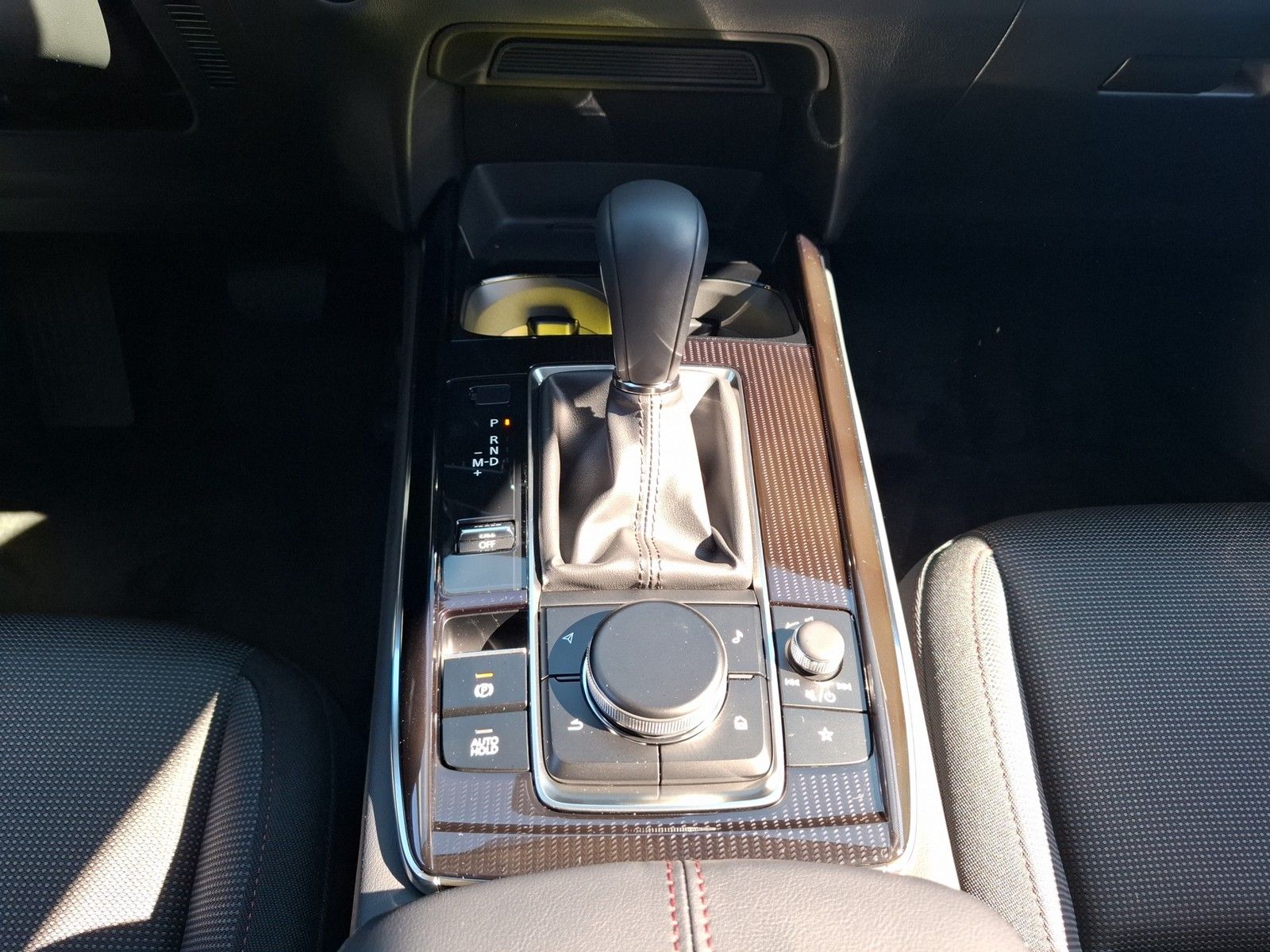 MAZDA CX-30 2025 2.5 e-SKYACTIV-G 140PS 6AT Homura - Image 14