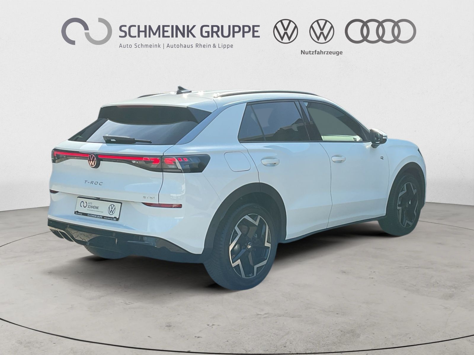 Volkswagen T-Roc R-Line 1.5 l eTSI DSG AHK Kamera Navi foto 5