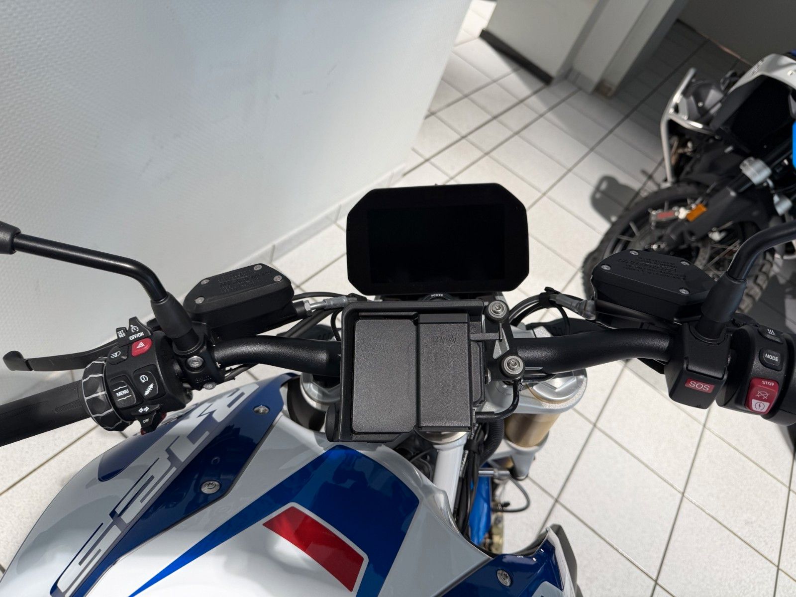 Fahrzeugabbildung BMW R 1250 R