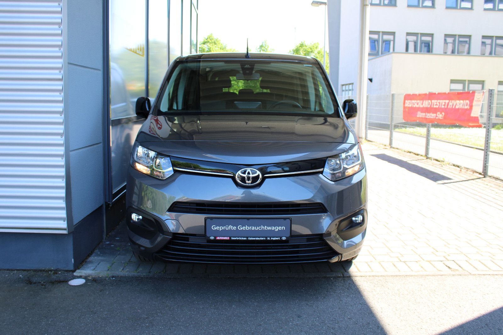 Fahrzeugabbildung Toyota Proace City Verso 1,2 Turbo L2 Shuttle