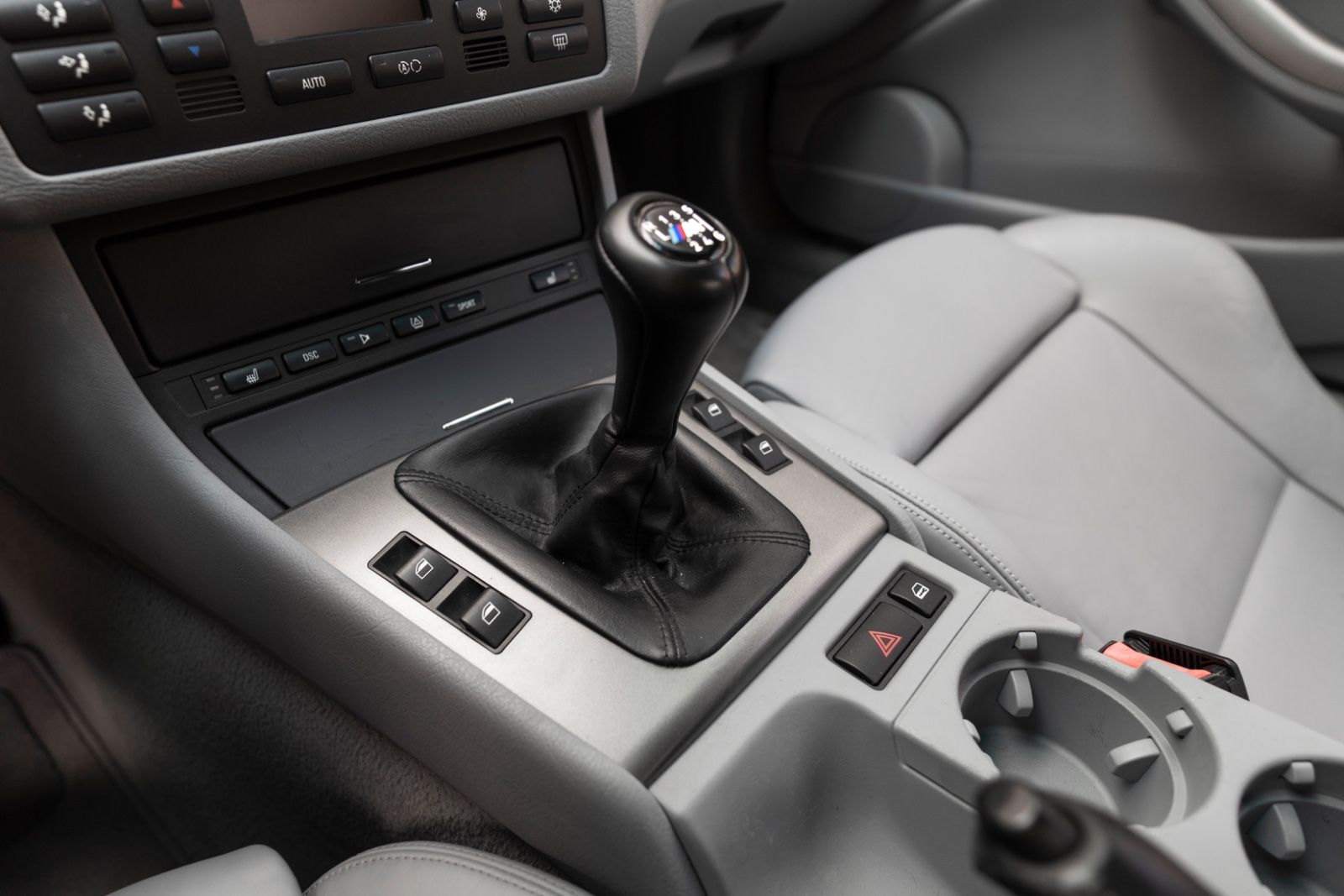 Fahrzeugabbildung BMW M3 E46 COUPE H&K SZH BIXENON TEMPOMAT SCHALTER