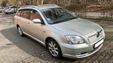 Toyota Avensis Combi 2.0 D-4D - - Toyota Avensis in Lübeck