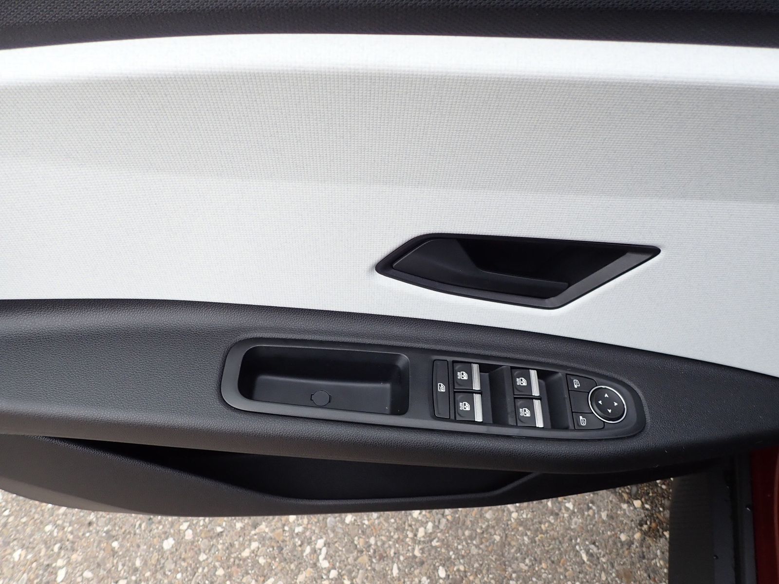 Fahrzeugabbildung Renault R 4 E-Tech elektrisch Evolution 120 Urban Rangeg