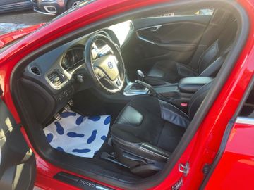 Volvo V40 - 10