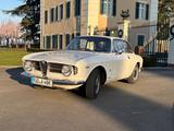 Alfa Romeo GT 1300 Junior - Alfa Romeo GT Oldtimer