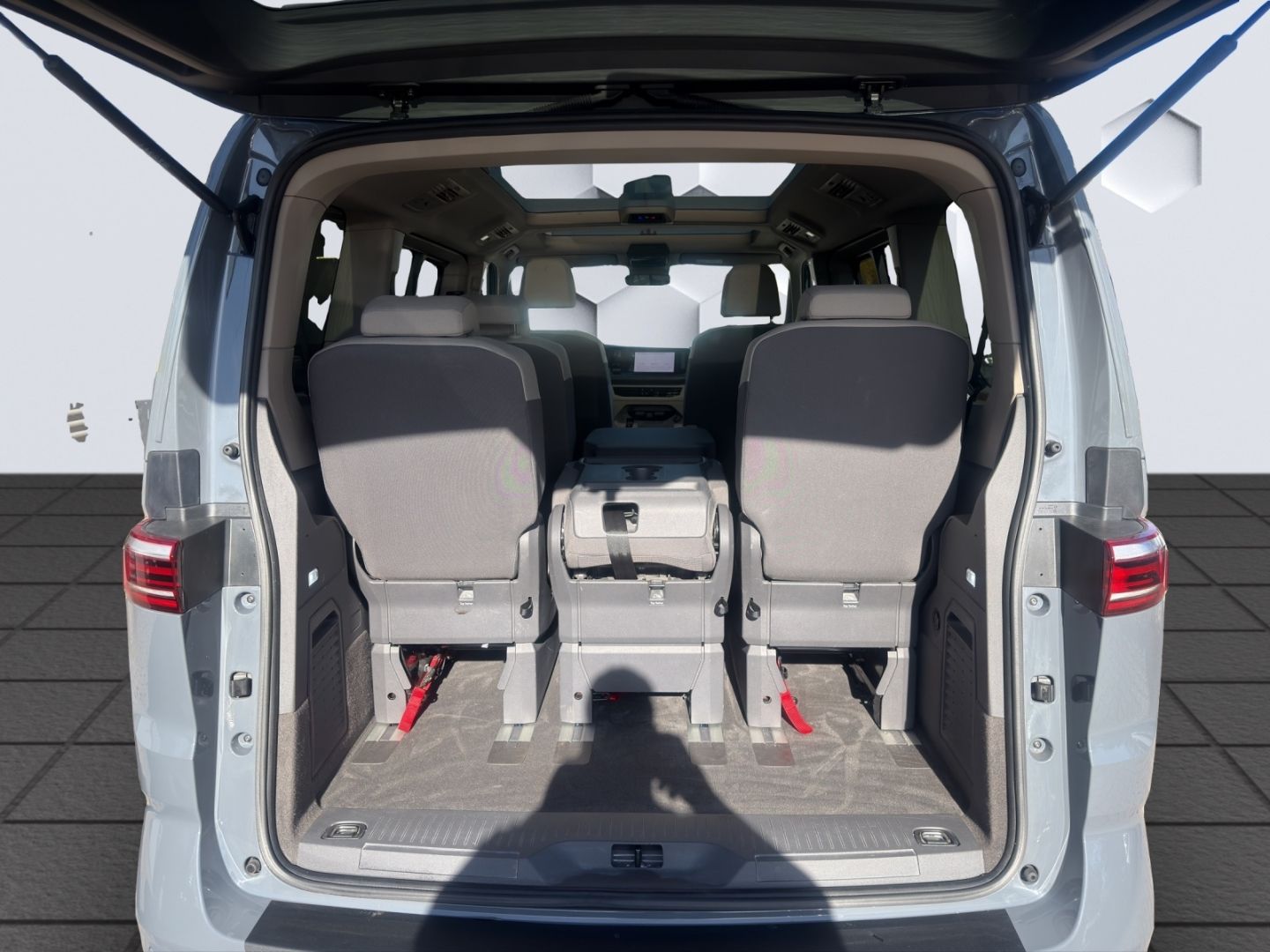 T7 Multivan Basis 2.0 TDI 110kW MatrixLED PanoDa