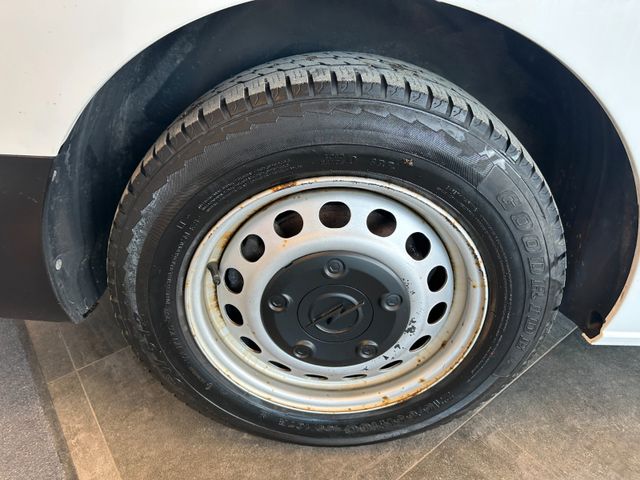 Opel Vivaro Kombi L *9 Sitzer*