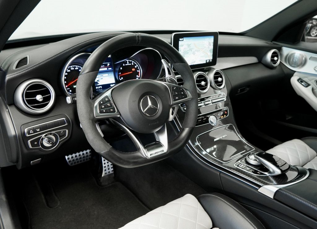 Mercedes Benz C 63 Amg