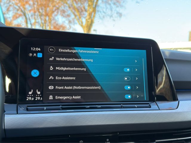 Golf VIII Variant 2.0 TDI Life DSG