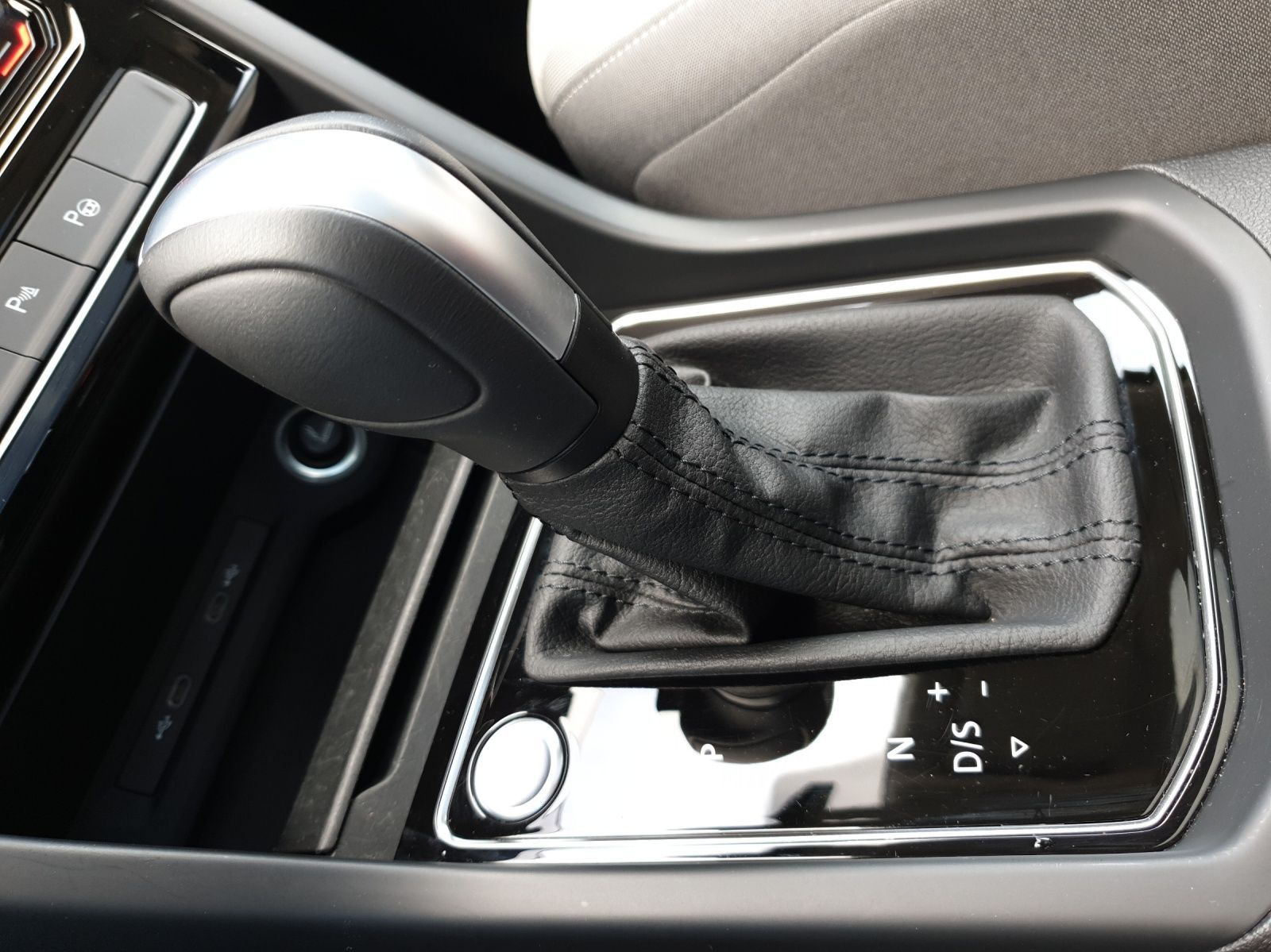 Volkswagen Touran - Bild 12