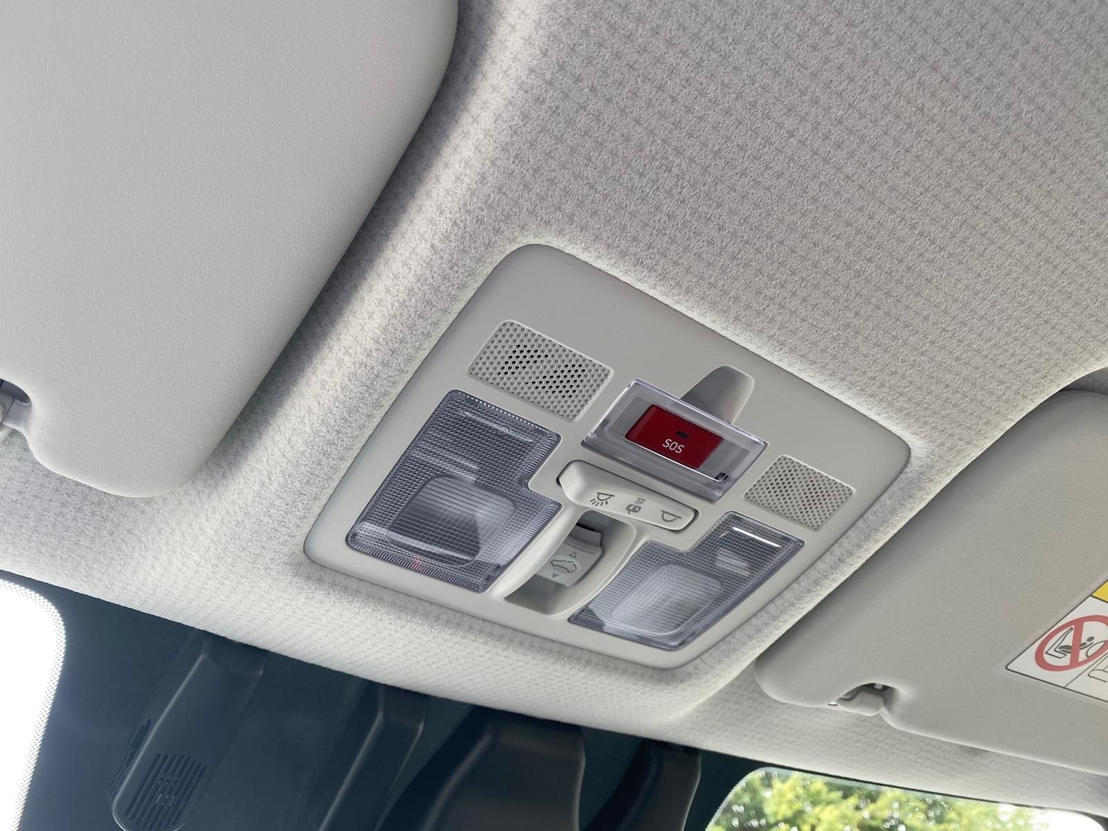 Fahrzeugabbildung Hyundai INSTER Elektro 85 kW APP+KLIMA+ACC+KAMERA+17"Alu