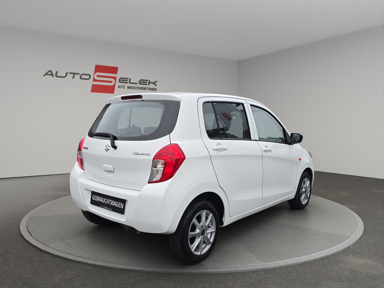 Fahrzeugabbildung Suzuki Celerio Club AUS 1.HAND+WENIG KM+TÜV SERVICE NEU