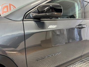 Jeep Compass Altitude Mild-Hybrid AHK 360 Grad LED