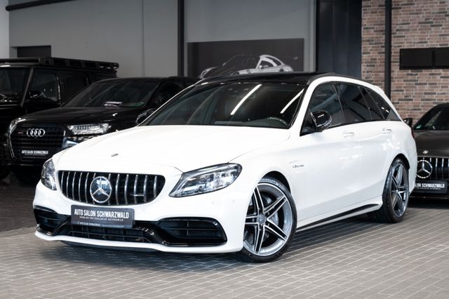 Mercedes-Benz C63 AMG T|PERF-AGA|CARBON|PANO|NP: 108T€ !!