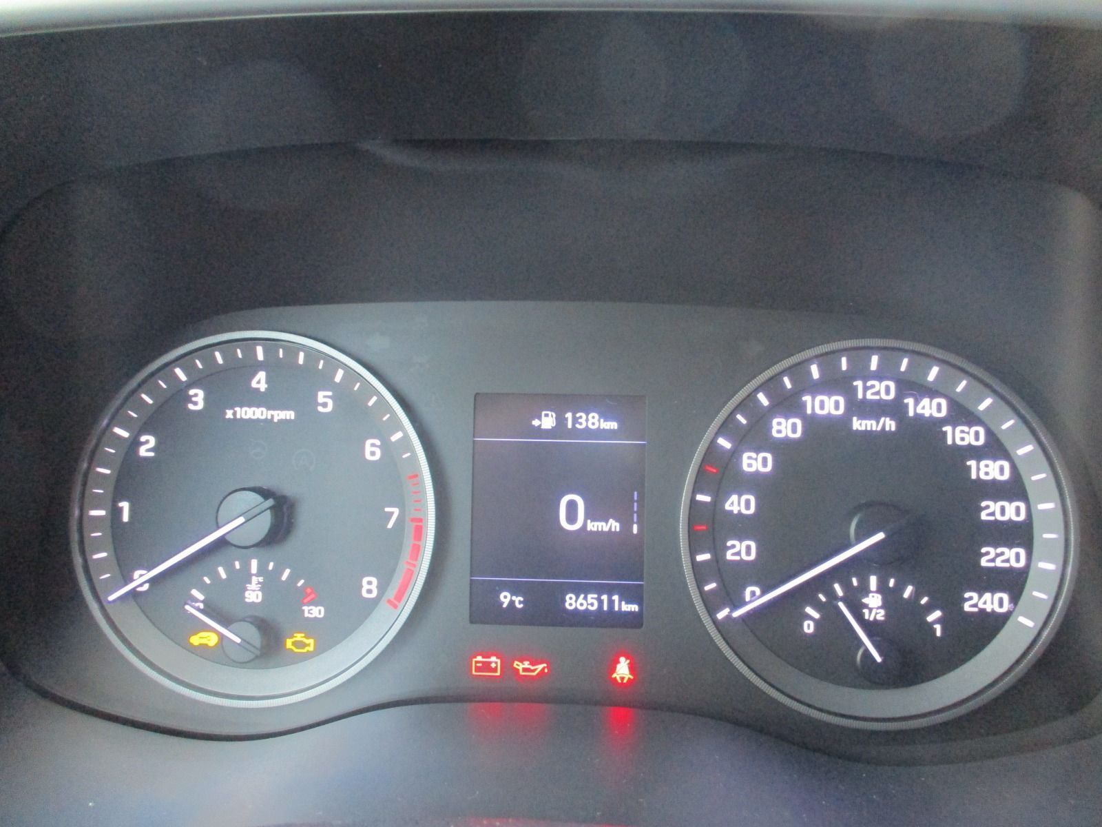 Fahrzeugabbildung Hyundai Tucson 1,6 Trend