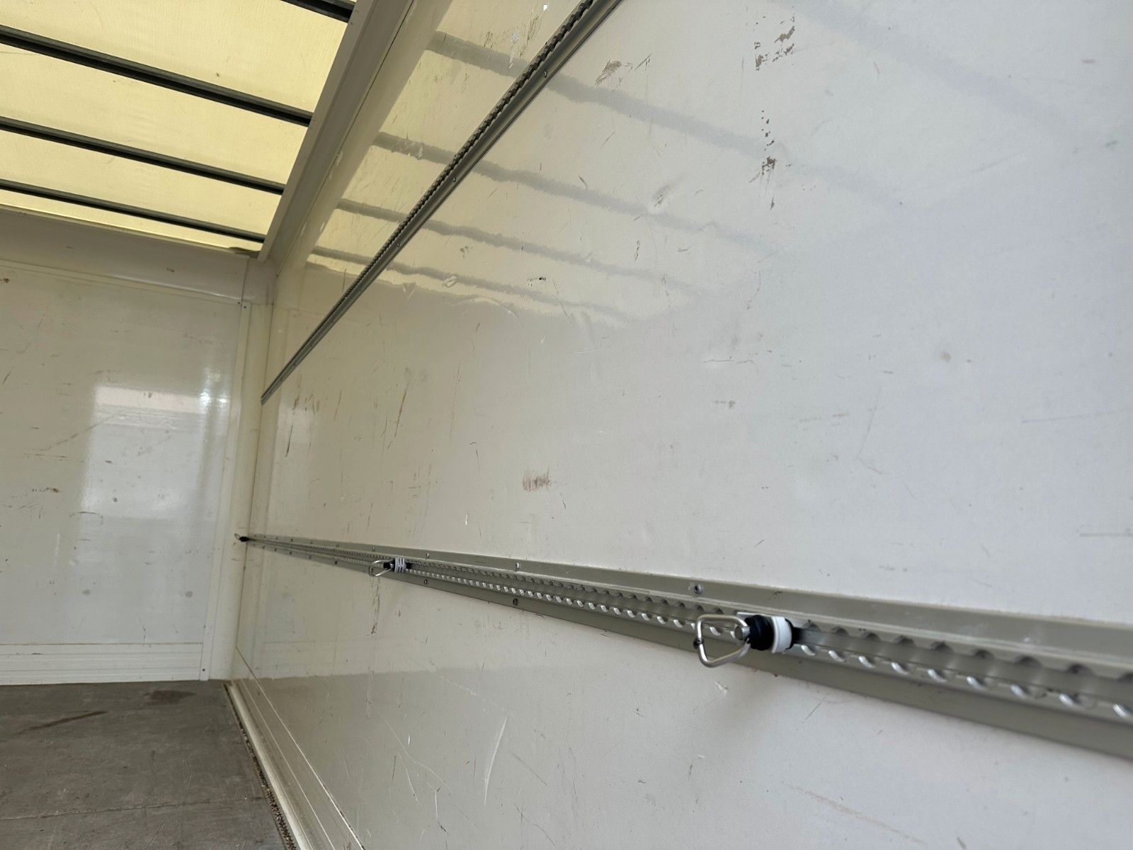 Fahrzeugabbildung MAN TGE 3.140 Koffer Klima Kamera