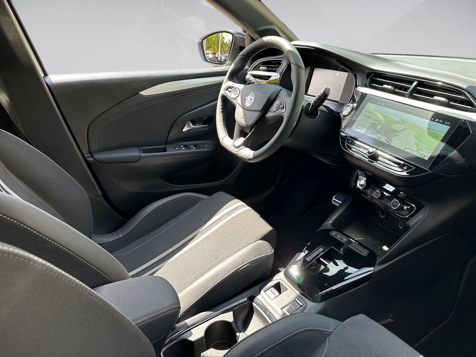 Fahrzeugabbildung Opel Corsa F 1.2 Turbo GS 48V,Kamera,LED,Navi,PDC,SHZ