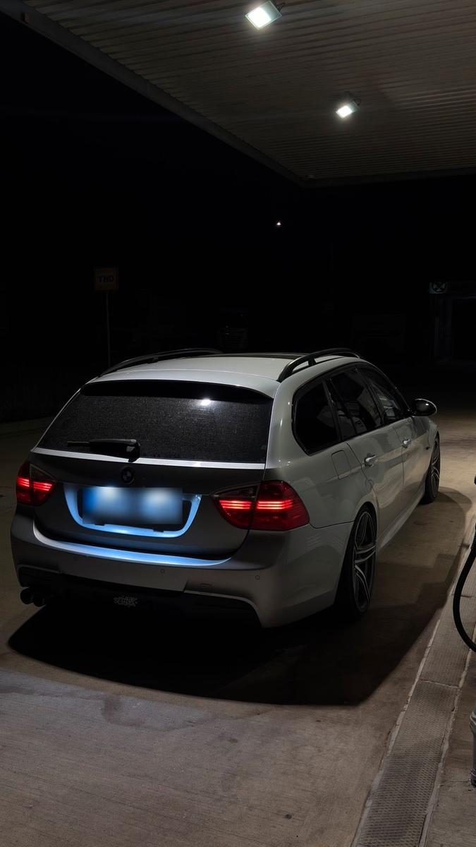 BMW 325 2006 — engine 218 HP (160kW)