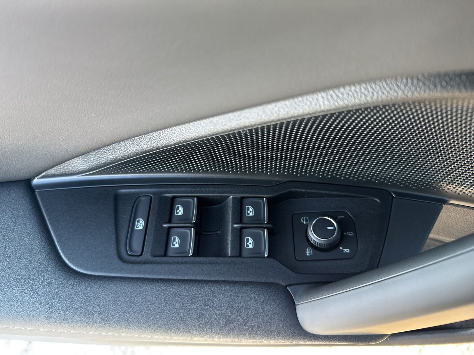 Volkswagen Tiguan - Bild 17