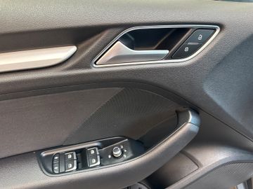MYAUTOCENTER – Gebraucht- und Jahreswagen mit Werkstattservice in Pfaffenhofen Audi A3 Sportback *Virtuel*Xenon*Navi*